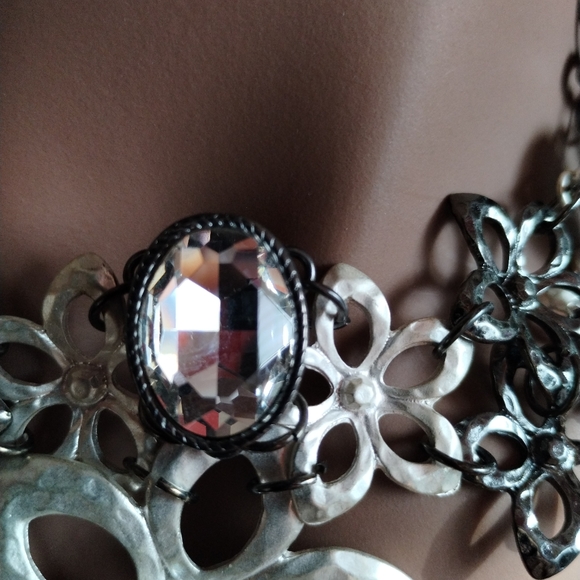 Necklace - Picture 6 of 7